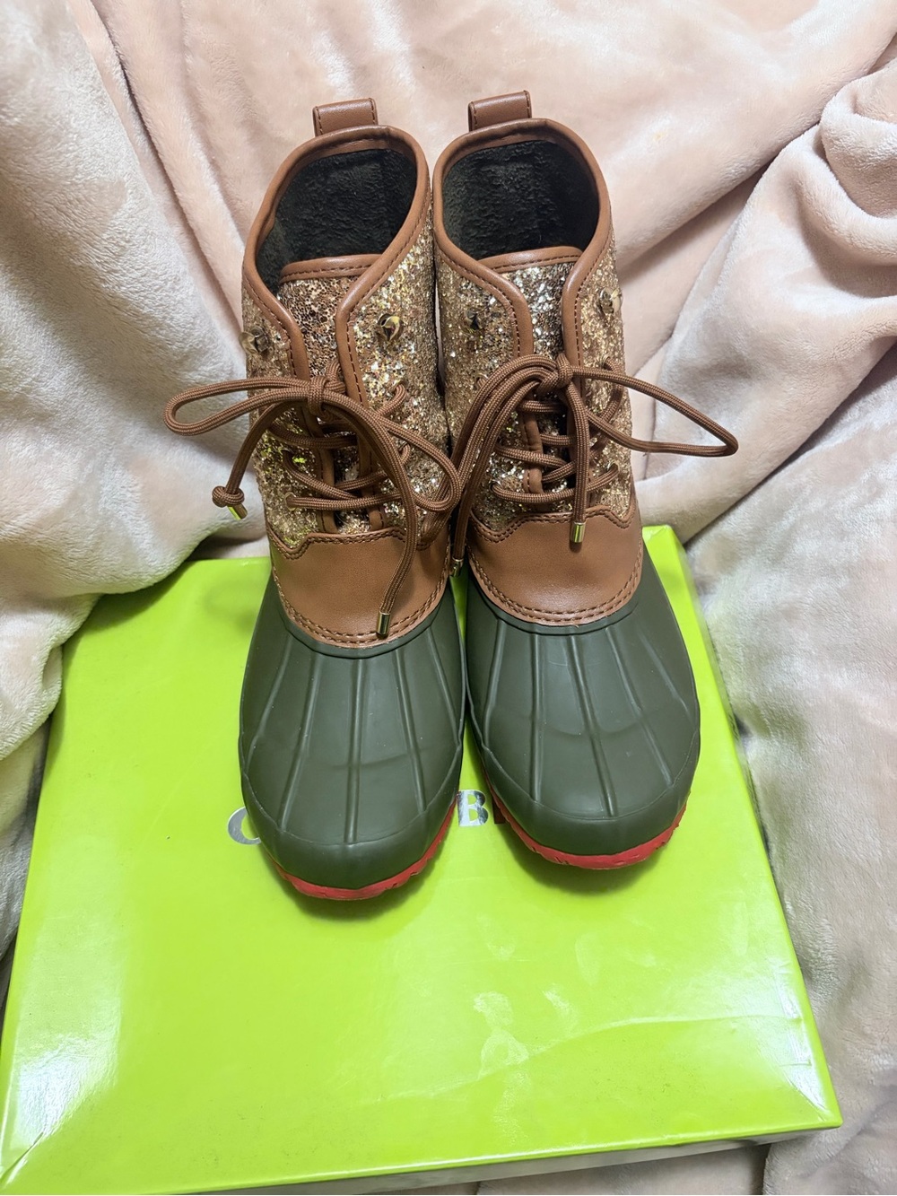 Gianni Bini Olive Green and Brown Glitter Lace-Up Winter Boots